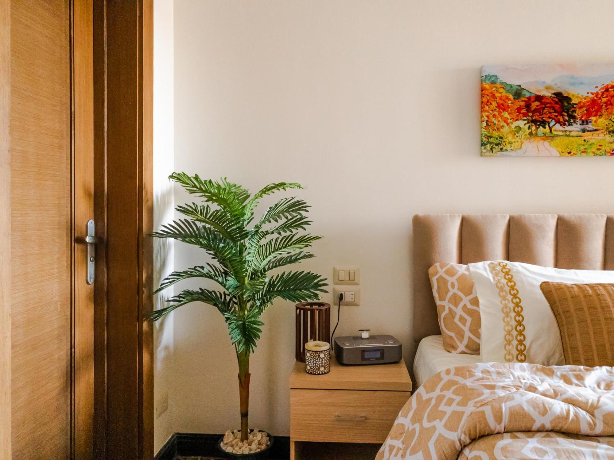Apartment Adorable Sunny With Free Pool And Mall Access Cairo